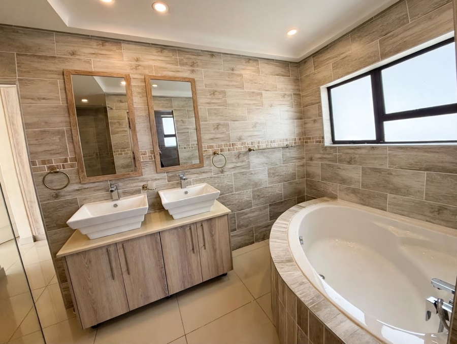 3 Bedroom Property for Sale in Saldanha Western Cape